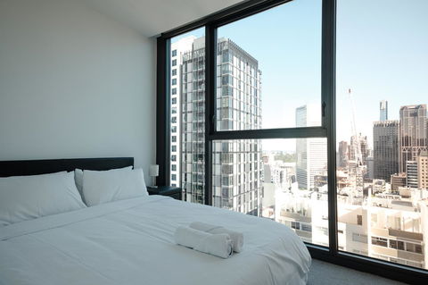 Mono Apartments On La Trobe Street - Accommodation Gladstone 3