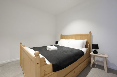 Mono Apartments On La Trobe Street - Accommodation Gladstone 23