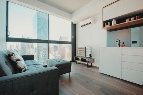 Mono Apartments On La Trobe Street - Accommodation Gladstone 2