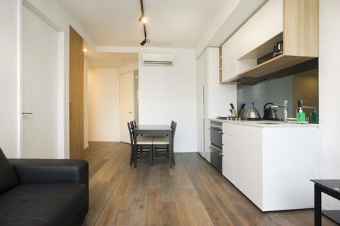 Mono Apartments On La Trobe Street - Accommodation Gladstone 7