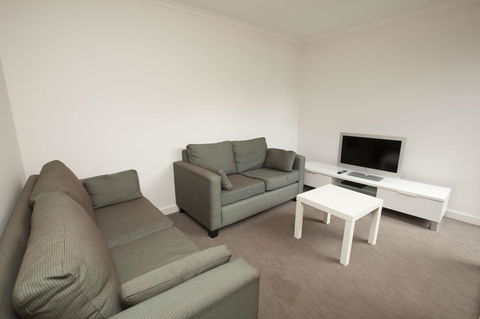 7 Falls Apartments - Accommodation Gladstone 21