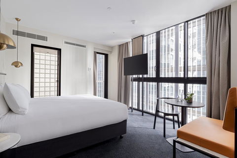 Brady Hotels Jones Lane - Accommodation Gladstone 9