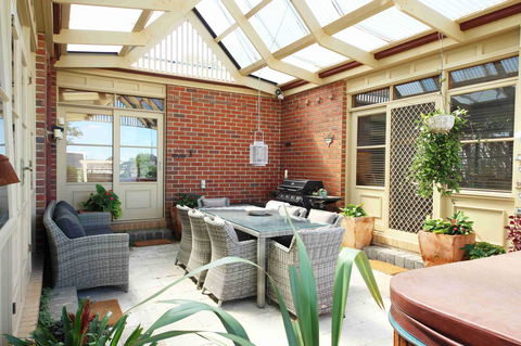 Oxford Rise Apartment - Accommodation Gladstone 15