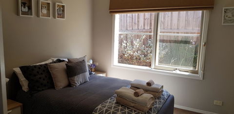 Oxford Rise Apartment - Accommodation Gladstone 6