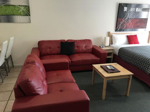 Beachcomber Motel & Apartments - Accommodation Gladstone 14