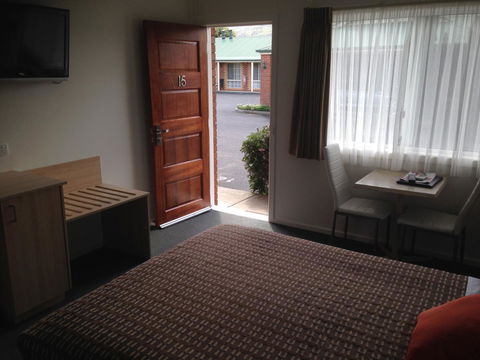 Beachcomber Motel & Apartments - Accommodation Gladstone 26