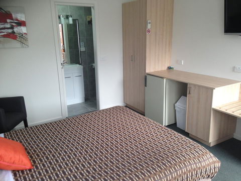 Beachcomber Motel & Apartments - Accommodation Gladstone 31