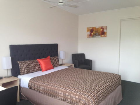 Beachcomber Motel & Apartments - Accommodation Gladstone 38