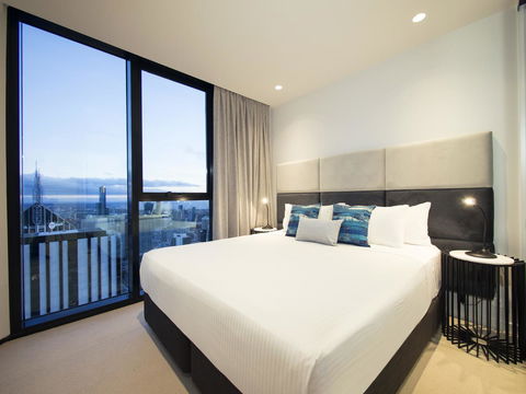 Imagine Lighthouse - Accommodation Gladstone 33