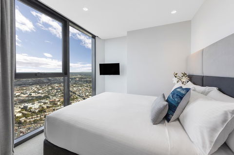 Imagine Lighthouse - Accommodation Gladstone 21