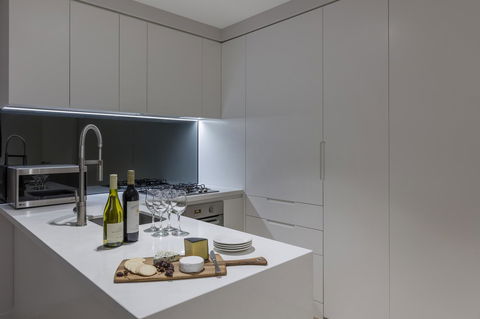 Imagine Lighthouse - Accommodation Gladstone 13