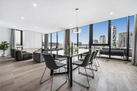 Melbourne City Apartments - Teri - Accommodation Gladstone 4