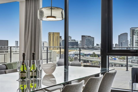 Melbourne City Apartments - Teri - Accommodation Gladstone 2