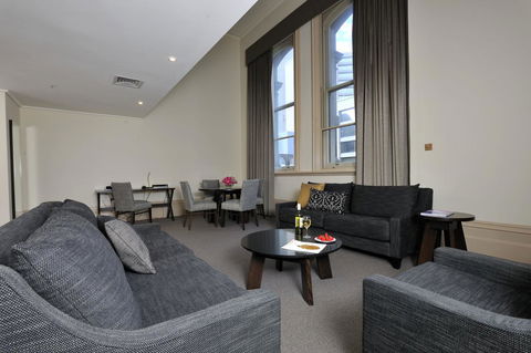 Grand Hotel Melbourne - Accommodation Gladstone 35