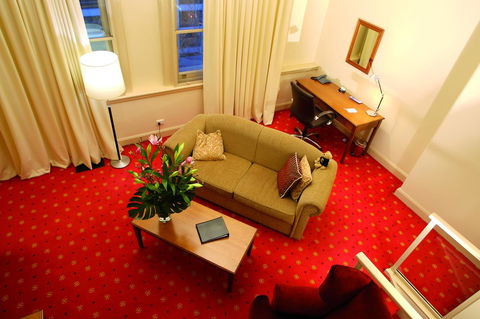 Grand Hotel Melbourne - Accommodation Gladstone 12