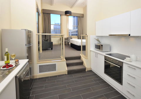 Grand Hotel Melbourne - Accommodation Gladstone 19