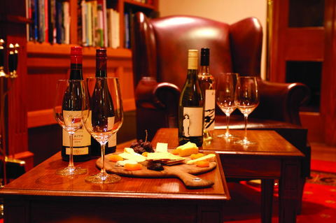 Grand Hotel Melbourne - Accommodation Gladstone 31