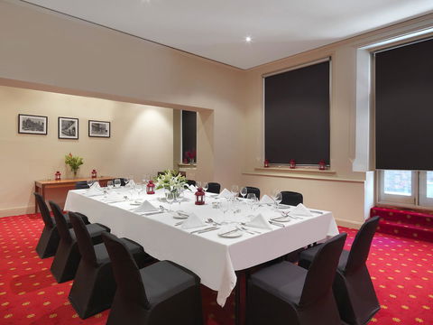 Grand Hotel Melbourne - Accommodation Gladstone 33
