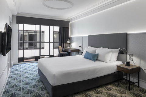 The Savoy Hotel On Little Collins Melbourne - Accommodation Gladstone 16
