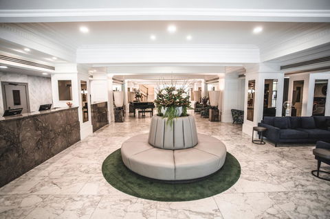 The Savoy Hotel On Little Collins Melbourne - Accommodation Gladstone 1