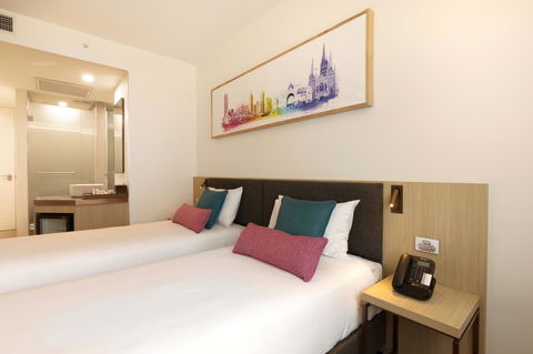 Ibis Melbourne Central - Accommodation Gladstone 10