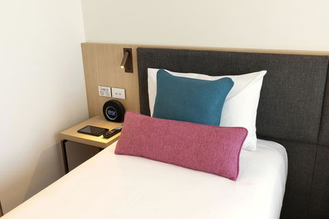 Ibis Melbourne Central - Accommodation Gladstone 9