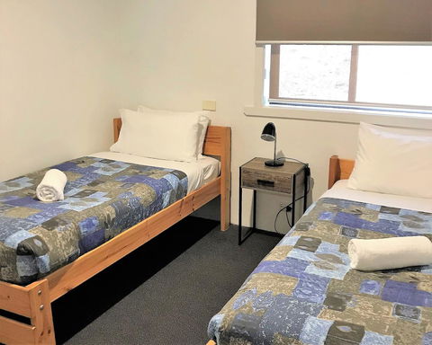 Snow View Holiday Units - Accommodation Gladstone 18