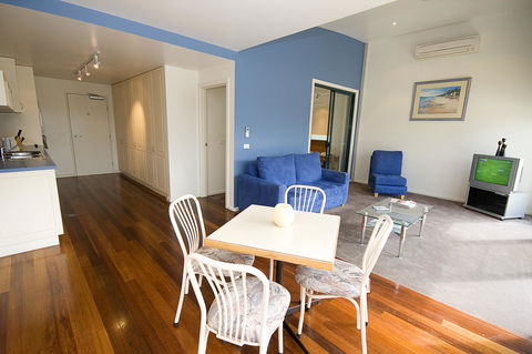 Anchorage Motel & Villas Lorne - Accommodation Gladstone 15