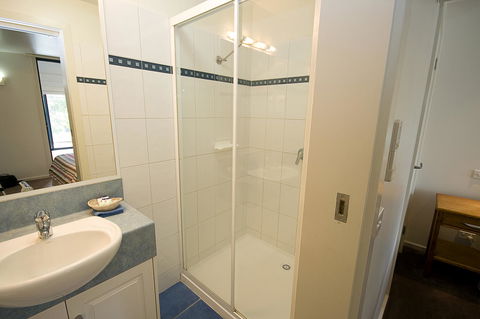 Anchorage Motel & Villas Lorne - Accommodation Gladstone 16