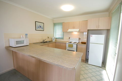 Anchorage Motel & Villas Lorne - Accommodation Gladstone 25