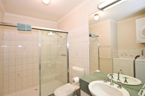 Anchorage Motel & Villas Lorne - Accommodation Gladstone 33