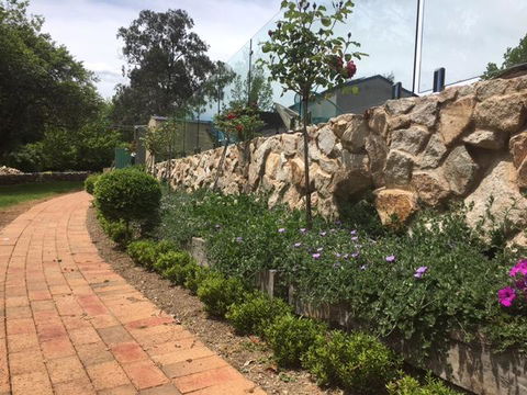 Bright Chalet - Accommodation Gladstone 22