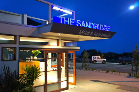 The Sandridge Motel - Accommodation Gladstone 0