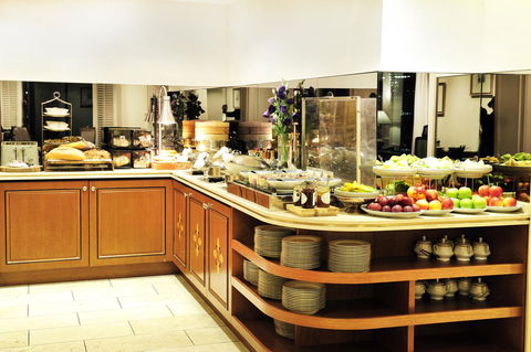 The Langham Melbourne - Accommodation Gladstone 14