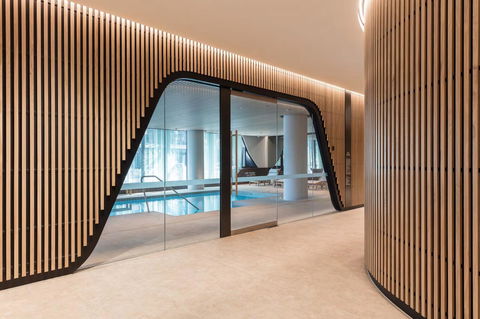 Winston Apartments Docklands - Accommodation Gladstone 13