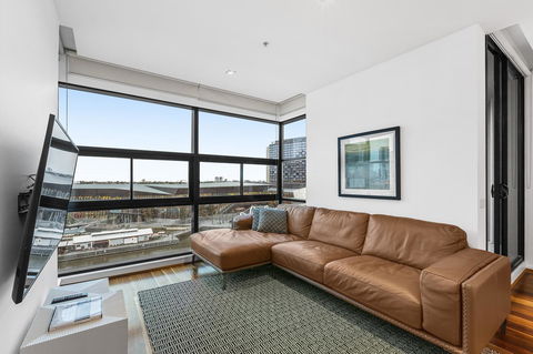 Melbourne Holiday Apartments Flinders Wharf - Accommodation Gladstone 25