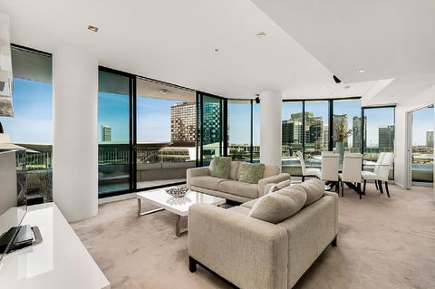 Melbourne Holiday Apartments Flinders Wharf - Accommodation Gladstone 28