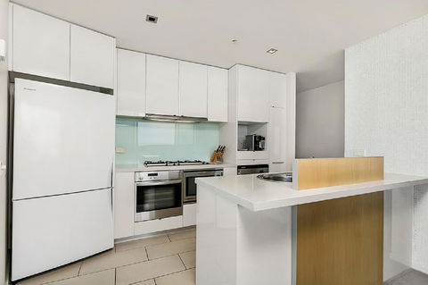 Melbourne Holiday Apartments Flinders Wharf - Accommodation Gladstone 39