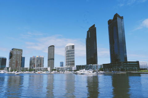 Waterside S Collection - Accommodation Gladstone 7