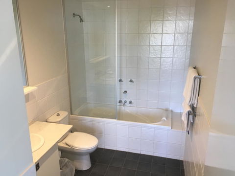 Geelong Waterfront Penthouse Apartment - Accommodation Gladstone 15