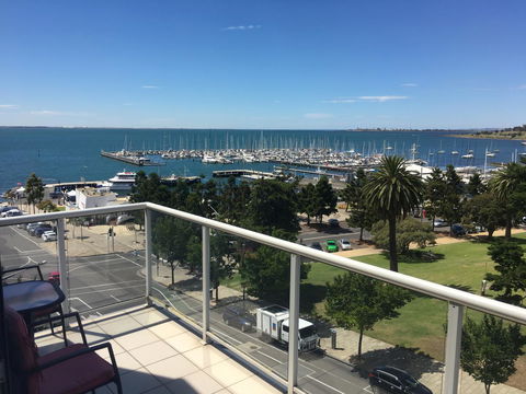 Geelong Waterfront Penthouse Apartment - Accommodation Gladstone 1