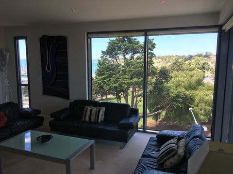 Geelong Waterfront Penthouse Apartment - Accommodation Gladstone 5
