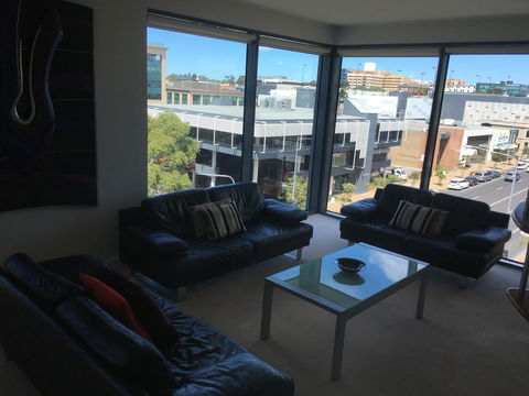 Geelong Waterfront Penthouse Apartment - Accommodation Gladstone 9
