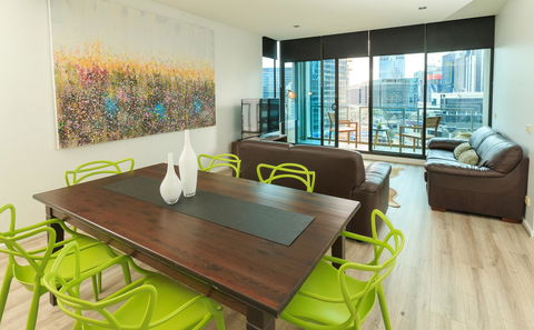Waterfront Melbourne Apartments - Accommodation Gladstone 18
