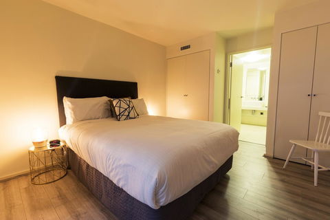 Waterfront Melbourne Apartments - Accommodation Gladstone 39