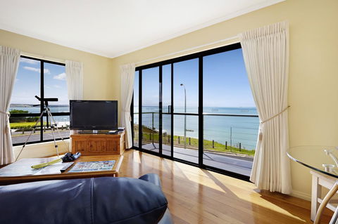 Clifftop Apartments Portland Vic - Accommodation Gladstone 5