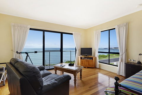 Clifftop Apartments Portland Vic - Accommodation Gladstone 1