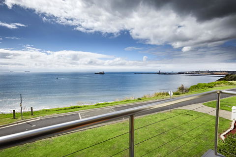 Clifftop Apartments Portland Vic - Accommodation Gladstone 12