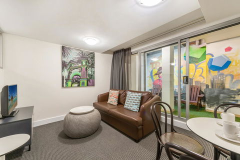 Mantra City Central - Accommodation Gladstone 4