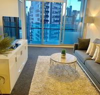 Luxury Apartments with View - Accommodation Gladstone